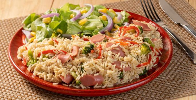 Arroz con salchicha