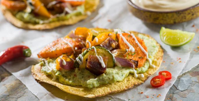 Tostadas con vegetales Rostizados