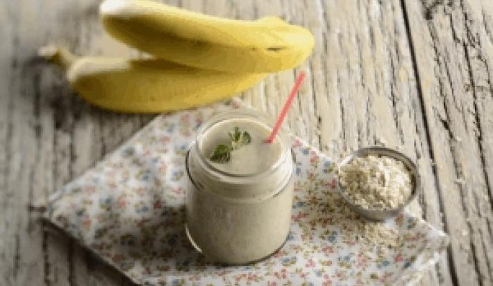Batido de banana y avena