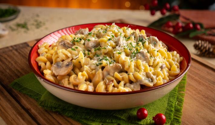 Fideo navideño con champiñones