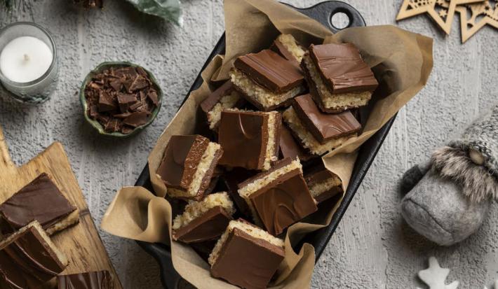 Dulce de coco y chocolate